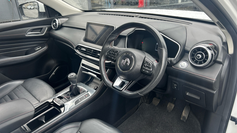 MG Hs 1.5 T-GDI Exclusive 5dr Petrol Hatchback